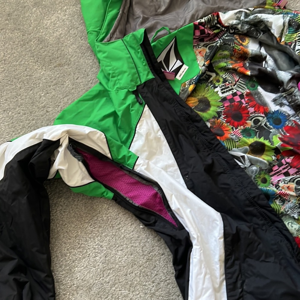 Volcom Nimbus Snowboard/Ski Jacket L/Xl - image 5